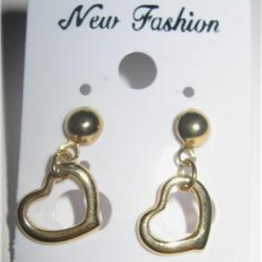 💘3/8" Gold Open Heart Pierced Earrings Dangling💘